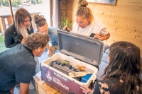 Découvrez les miels Prizius dans votre box apéro de l'Escape game gourmand